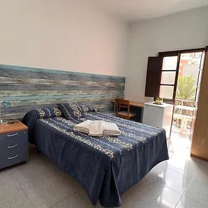  Apartment Central, Quiet And Comfortable Room, Breakfast Spain