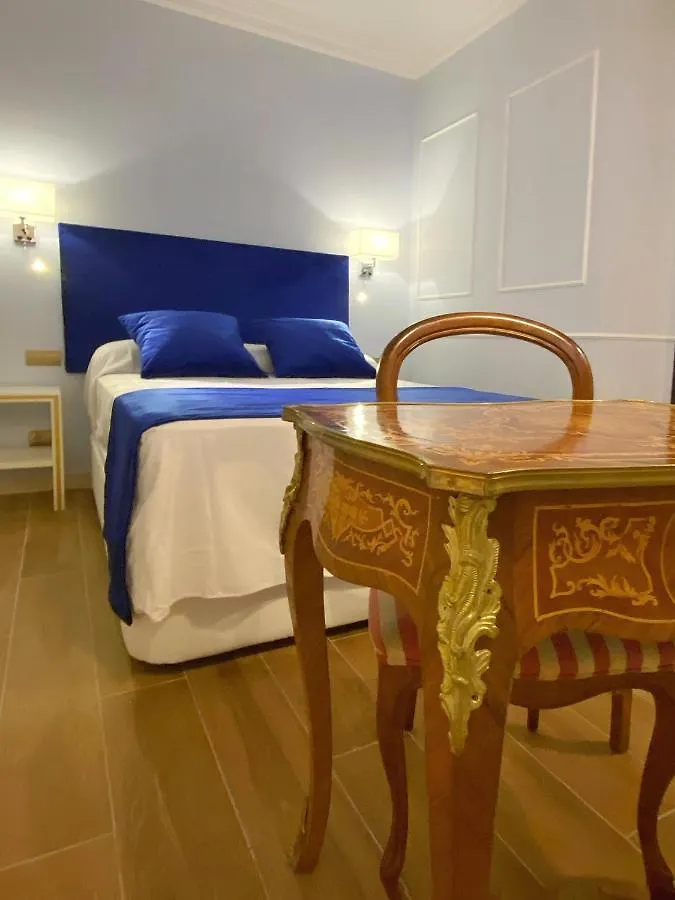 Suites San Esteban 16 Real Seville 0*,