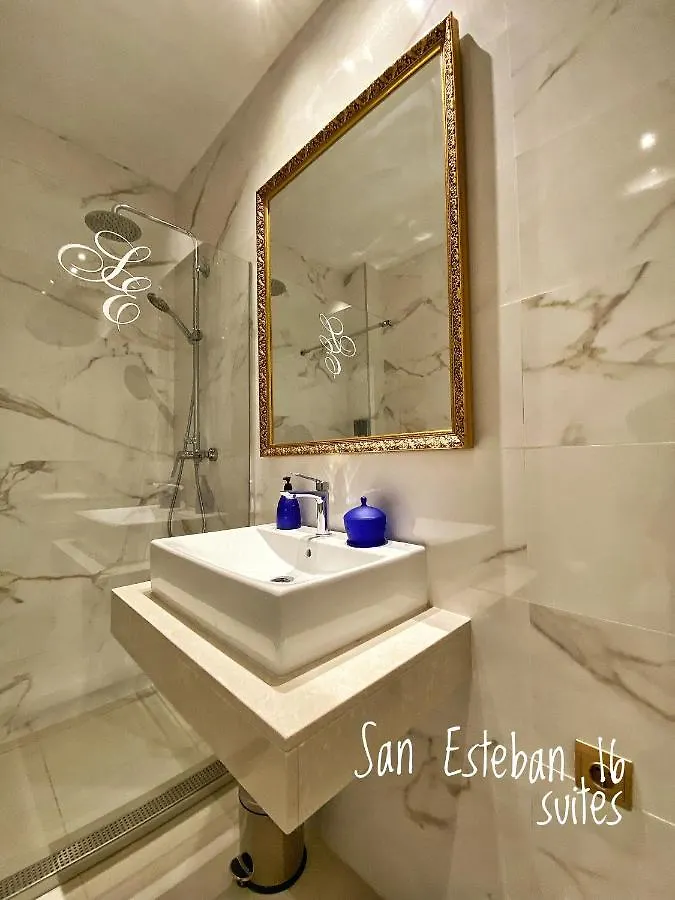 Suites San Esteban 16 Real Seville Apartment